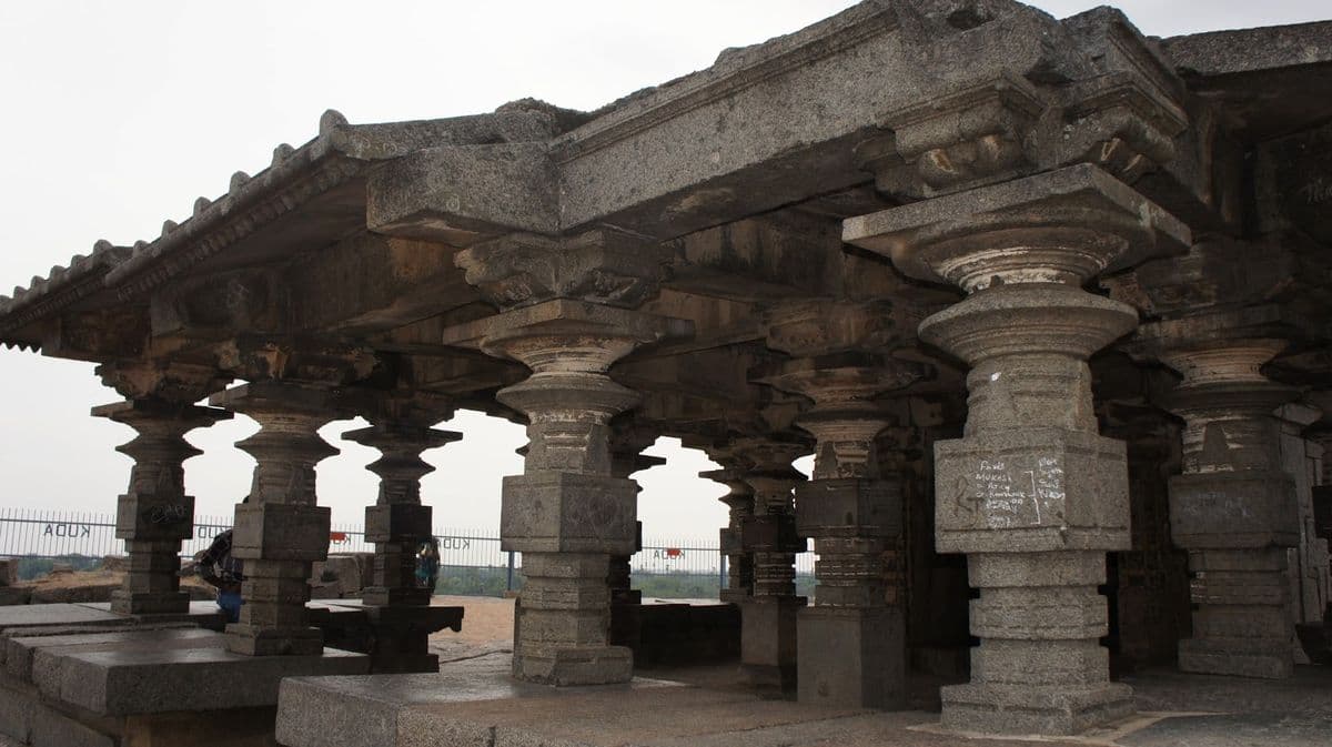 Warangal Thousand Pillar Temple photo 2
