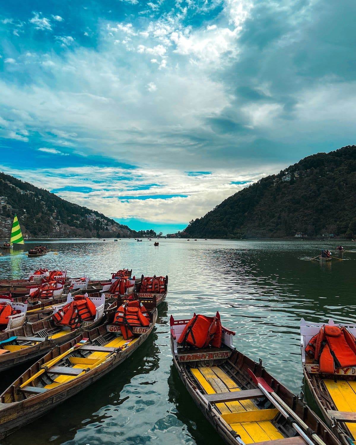 Nainital Lake photo 2