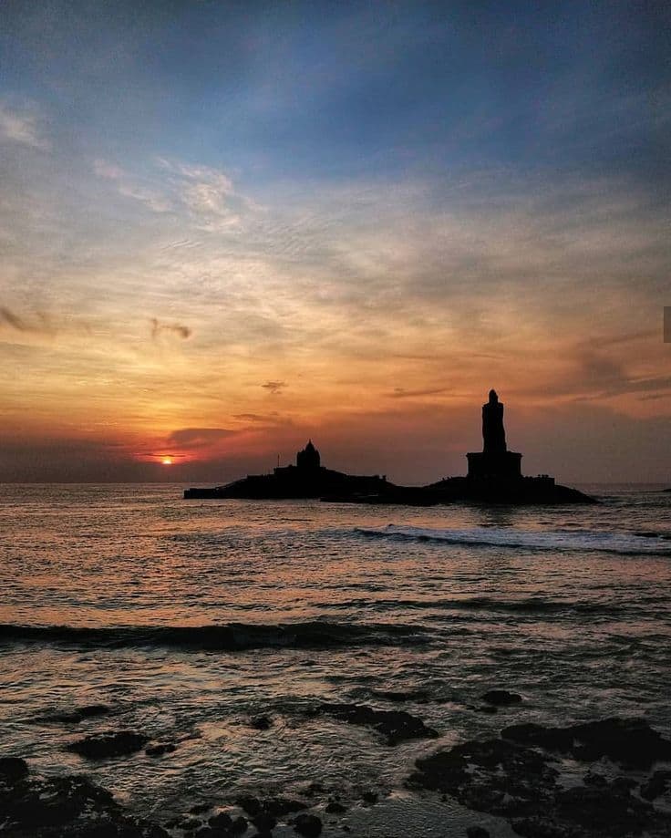 Sunrise at Kanyakumari's tri-sea confluence