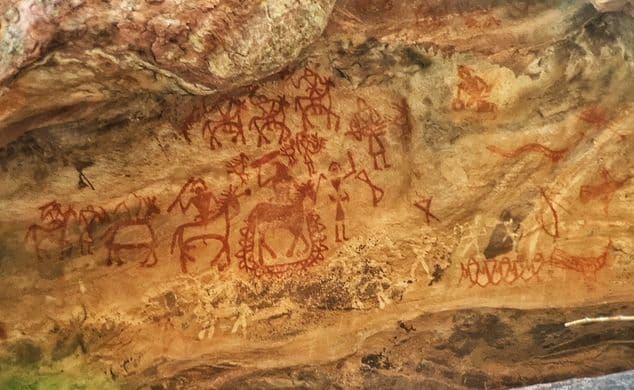 Bhimbetka Rock Shelters photo 3