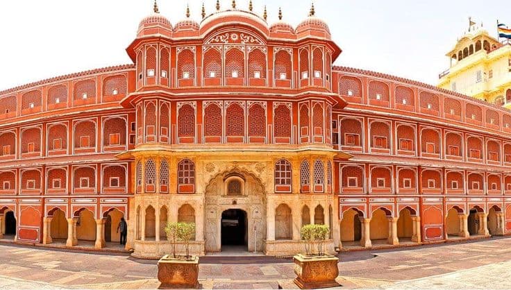 Hawa Mahal’s honeycomb façade in Jaipur