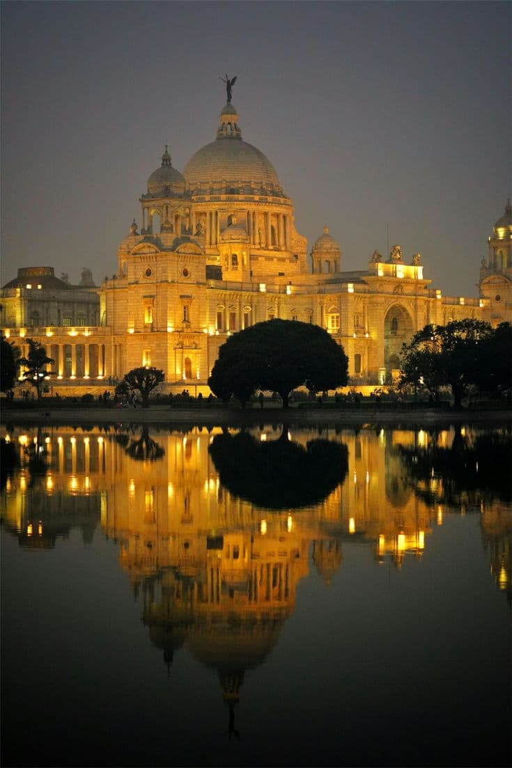 Victoria Memorial photo 2
